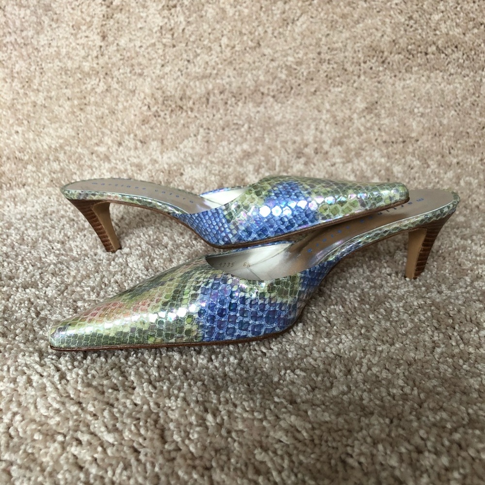 Women’s shoes size 6 1/2